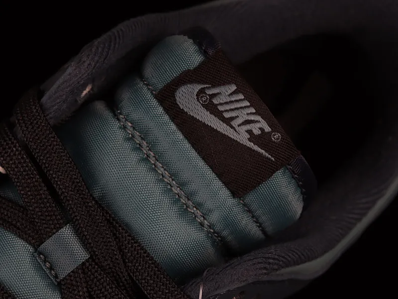 All categories Nk SB Dunk Series Nk SB Dunk Low low-top sneakers #ZG version Nk Dunk Low dark blue dark green SB low-top sports and leisure sneakers DR9705-300